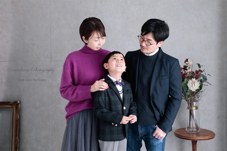 伊藤さんが撮影した家族写真。普段の一家を感じさせる穏やかな空気感が漂う。