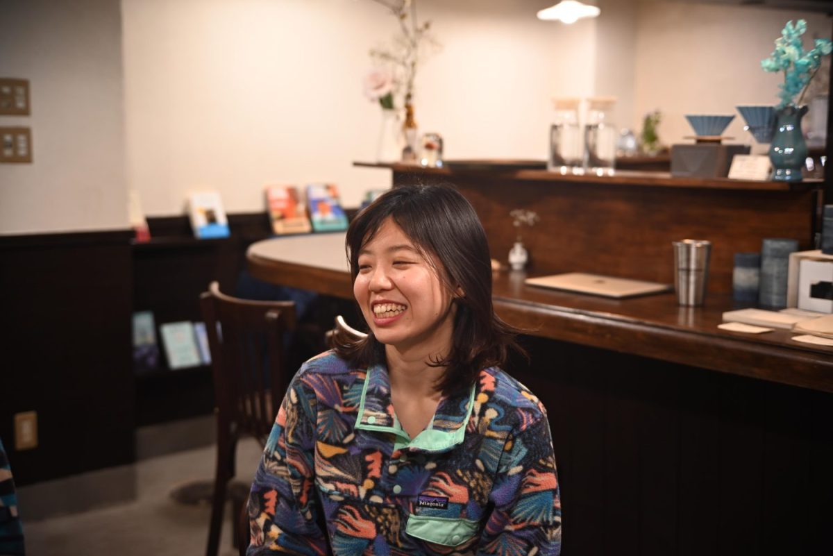 店長の稲垣菫さん。「国分寺はオープン前から喫茶ソラクラゲを自分たちのこととして応援してくれる人が街にたくさんいたのに驚いたし、嬉しかったです」