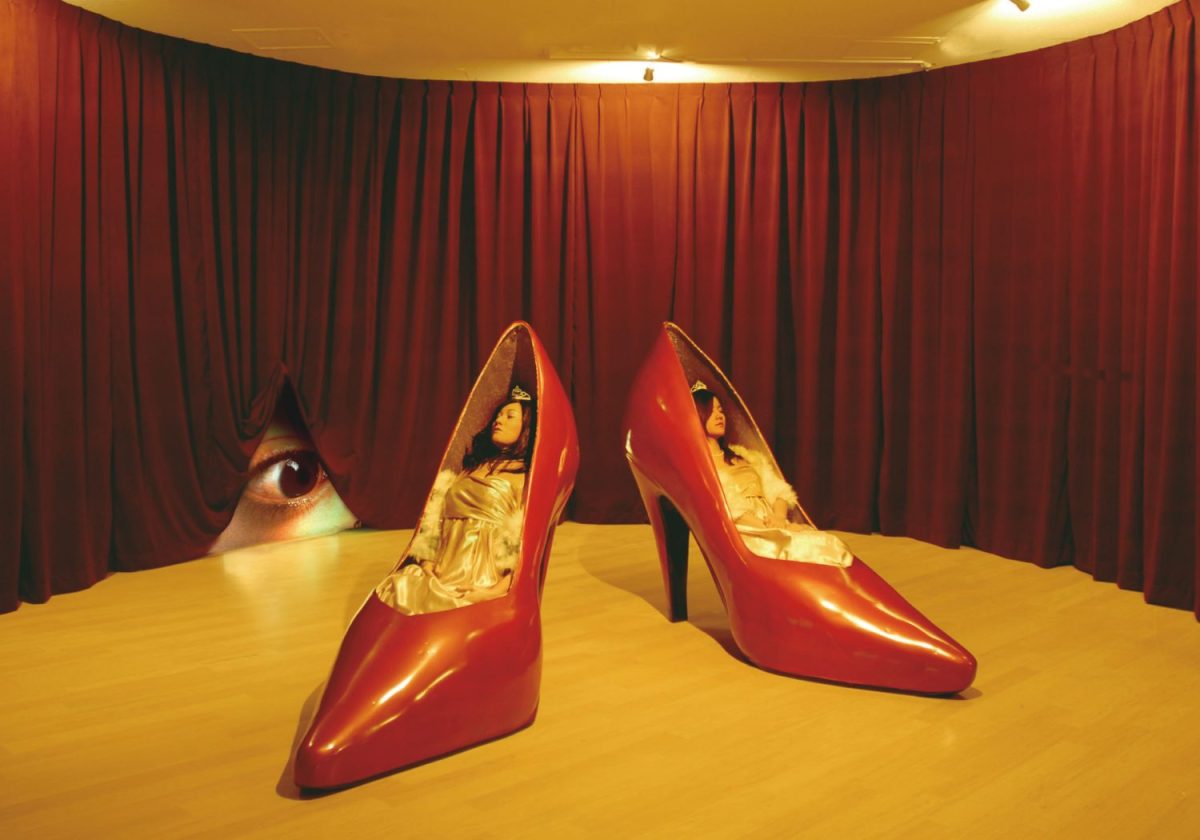 東京芸術大学卒業制作展「High heels」