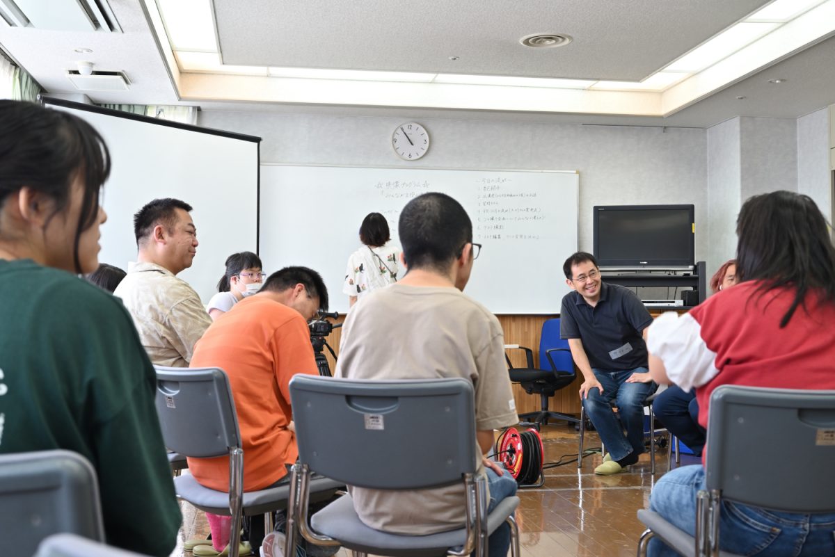 今回ワークショップに集まった人のうち8割は初参加。「どんな人かわからない状態でスタートするので、適合しあっていけるかが大きな課題。月に1回運営メンバーで会議を開いて、それぞれが困ったケースについて相談しています」と齋藤さん