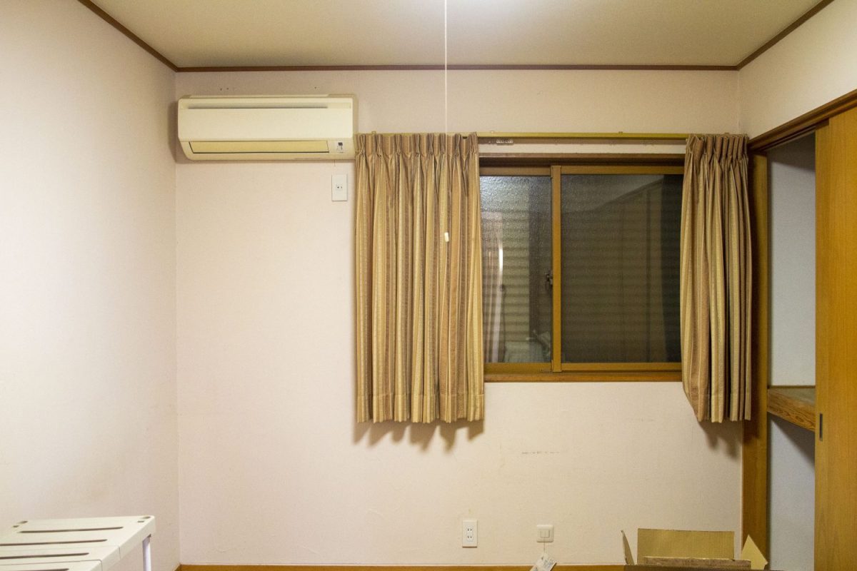 6帖の洋室。たっぷり収納できる押入れも